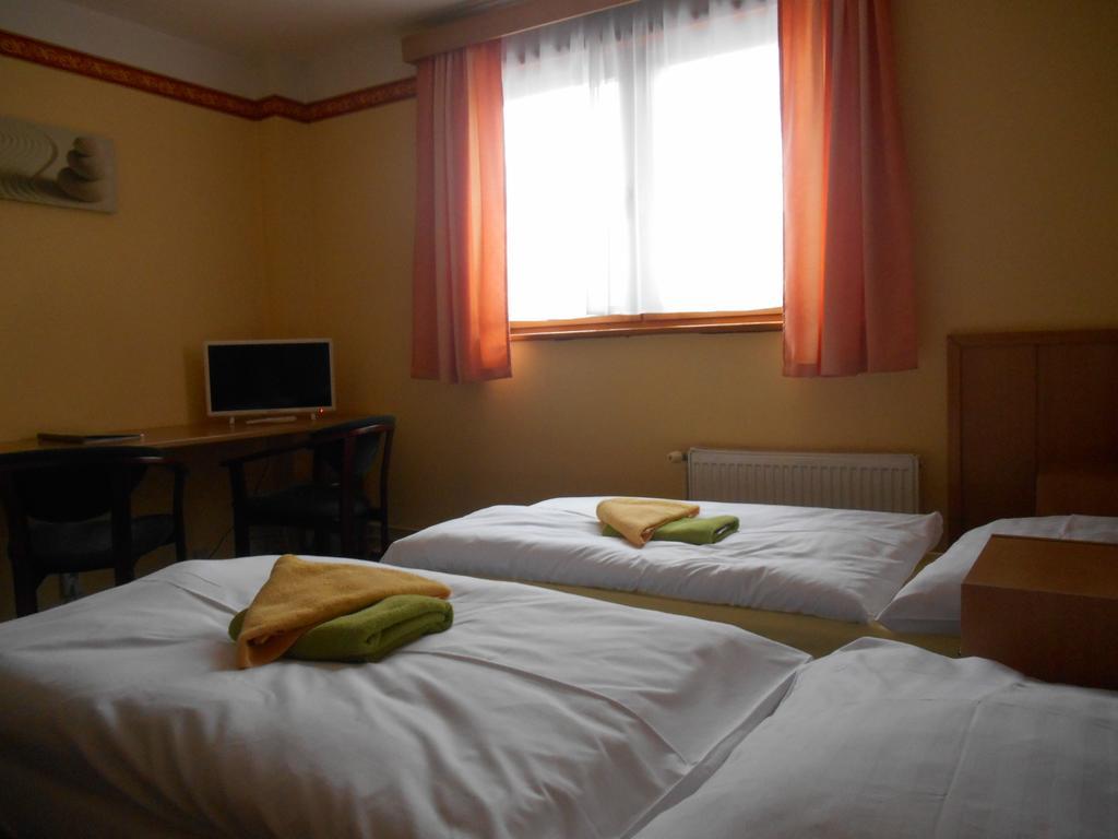 Hotel Loucky 3*